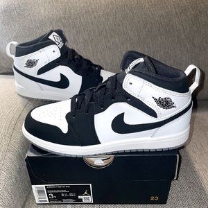 Air Jordan 1 Mid Diamond Shorts 💎